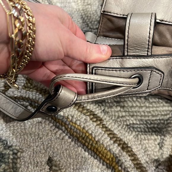 💕 Kooba taupe gray silver soft leather x large satchel shoulder bag - Picture 11 of 16